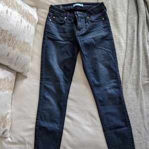 LIKE NEW- 7 for all mankind Blair Ankle skinny-26-